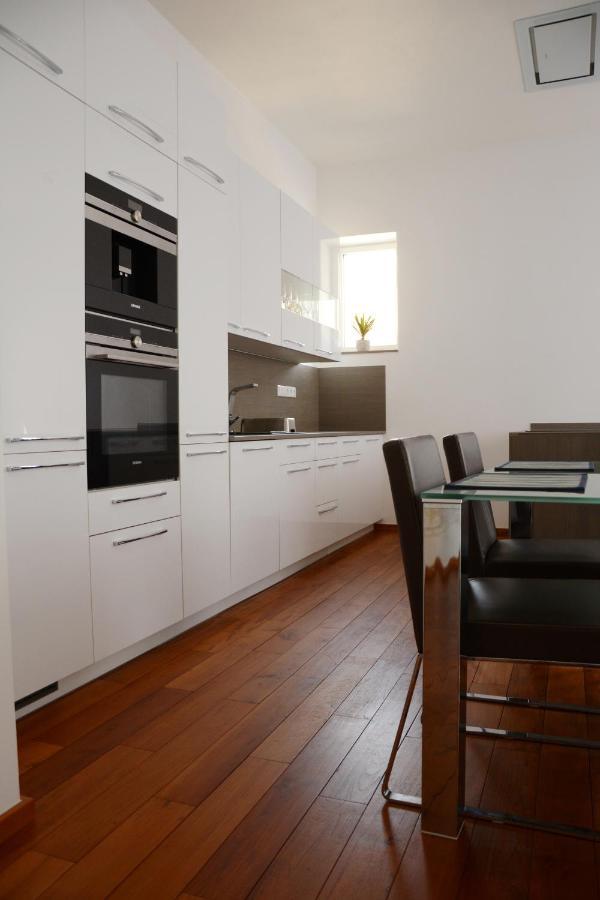 Premium apartment near Banská Bystrica square Exterior foto
